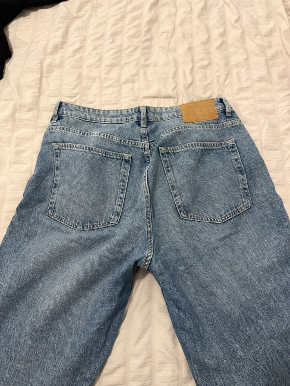 Divided Light Blue Washed Denim Jeans - Picture 3 of 3